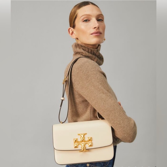 83009 - Tory Burch Eleanor Convertible Shoulder Bag - Picture 15 of 16